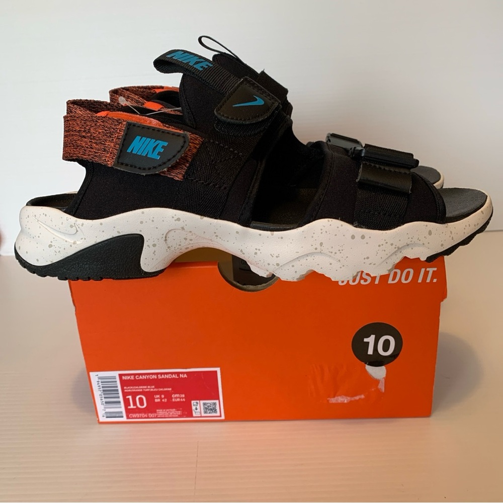 Nike Canyon Sandals MENS Sz 10